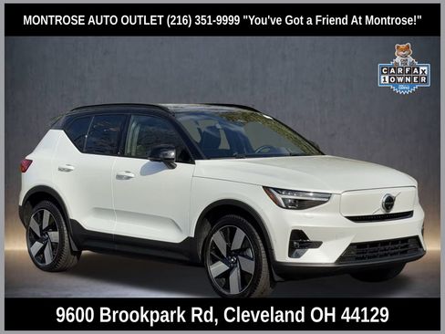 Used 2023 Volvo XC40 Recharge Ultimate w/ Protection Package Premier image 1