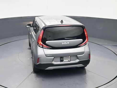 Used 2025 Kia Soul LX w/ LX Technology Package image 28