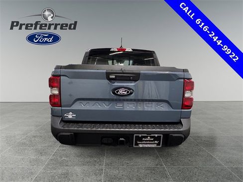 New 2025 Ford Maverick Lariat w/ Black Appearance Package image 22