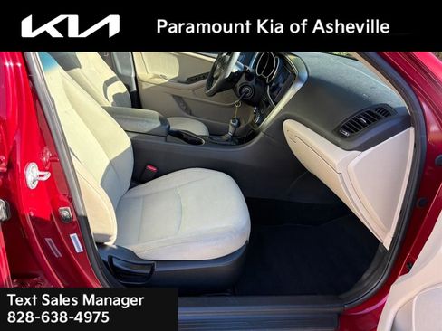 Used 2015 Kia Optima LX image 16