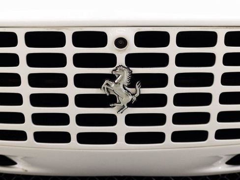 Certified 2024 Ferrari Roma image 18