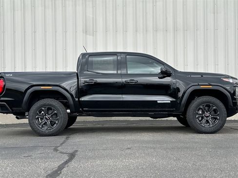 New 2025 GMC Canyon Elevation w/ Convenience Package image 4