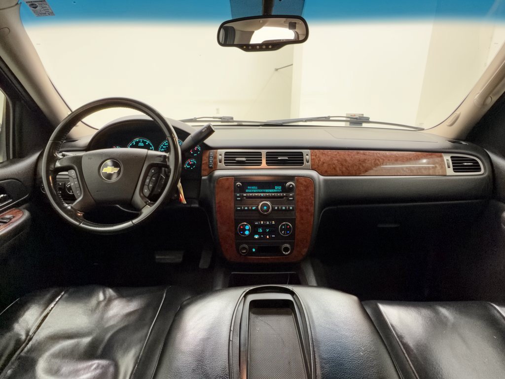 Used 2007 Chevrolet Tahoe LT w/ LT Preferred Equipment Group AWD/4WD image 17