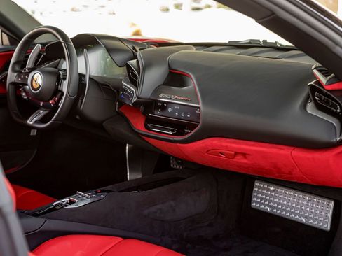 Used 2022 Ferrari SF90 Stradale AWD/4WD image 28