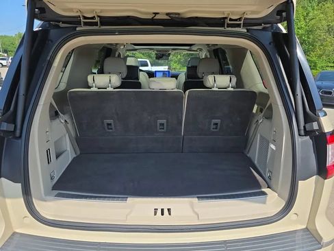 Used 2018 Lincoln Navigator Reserve w/ Technology Package AWD/4WD image 60