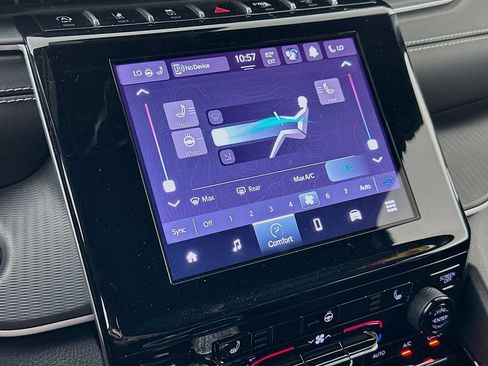 Certified 2023 Jeep Grand Cherokee Altitude AWD/4WD image 25