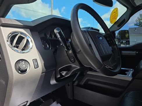 Used 2015 Ford F350 Lariat w/ Lariat Ultimate Package AWD/4WD image 18