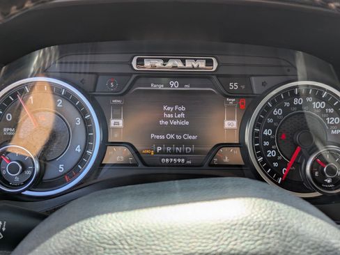 Used 2020 RAM 1500 Laramie image 20