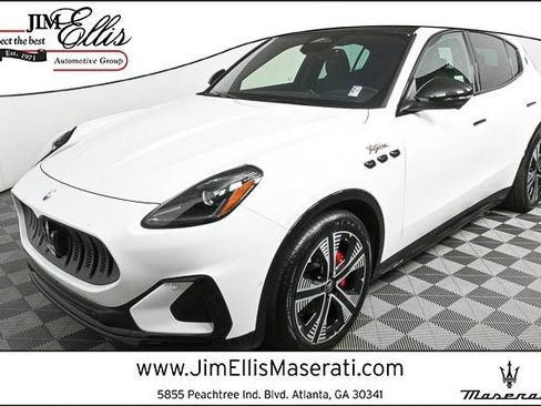 New 2025 Maserati Grecale Folgore image 1