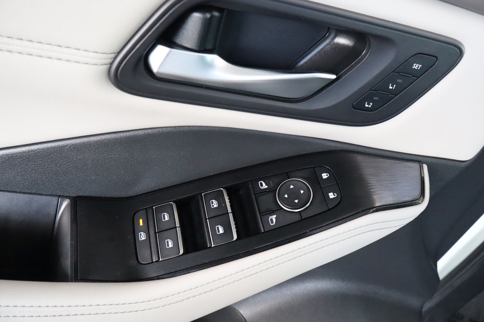 Used 2022 Nissan Rogue SL FWD image 19