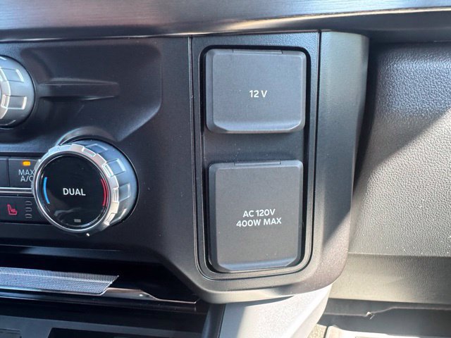 Used 2025 Ford F250 Lariat w/ Lariat Ultimate Package AWD/4WD image 31