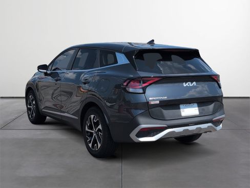 Used 2023 Kia Sportage EX FWD image 4