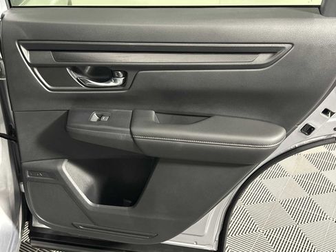 Used 2026 Honda CR-V LX image 15