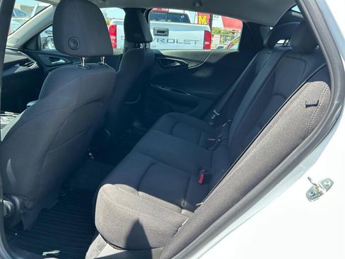 Used 2023 Chevrolet Malibu LS FWD image 15
