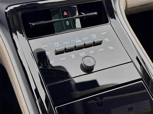 New 2026 Porsche Panamera image 22