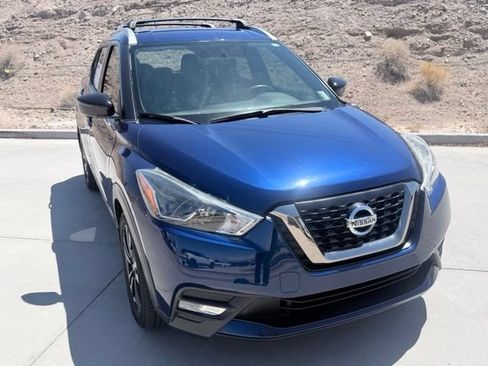 Certified 2019 Nissan Kicks SR w/ SR Premium Package FWD image 3