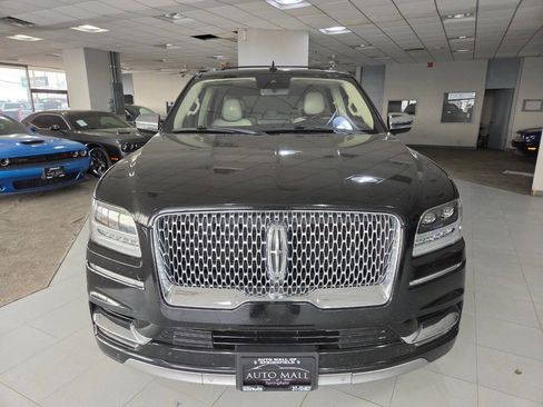 Used 2018 Lincoln Navigator Black Label w/ Cargo Package image 2