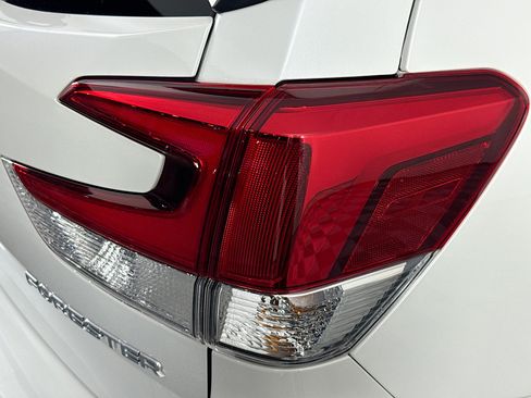 Used 2024 Subaru Forester Premium AWD/4WD image 32