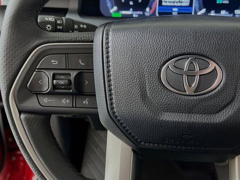 New 2026 Toyota 4Runner Limited AWD/4WD image 16
