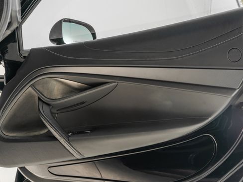 Used 2019 McLaren 720S Luxury image 44
