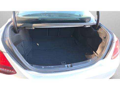 Used 2021 Mercedes-Benz C 300 4MATIC Sedan image 13