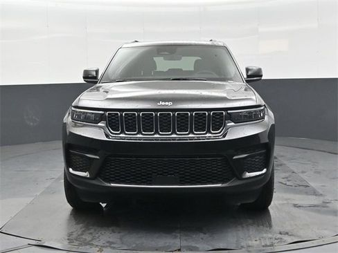 New 2025 Jeep Grand Cherokee Laredo X w/ Luxury Tech Group I image 9