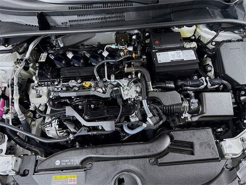 Certified 2025 Toyota Corolla LE image 29