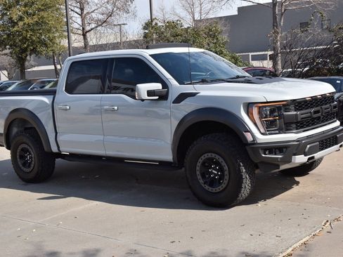 Certified 2023 Ford F150 Raptor w/ Raptor Carbon Fiber Package image 5