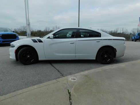 Used 2022 Dodge Charger SXT image 6