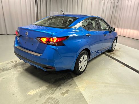 Used 2022 Nissan Versa S w/ Lighting Package image 7