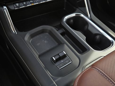 New 2026 GMC Sierra 2500 Denali Ultimate image 18