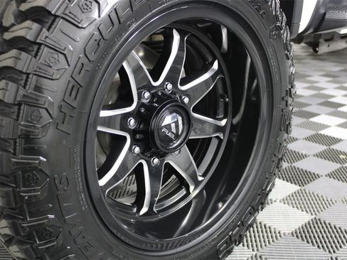 Used 2021 Chevrolet Silverado 2500 LT w/ Fleet Comfort Package image 15