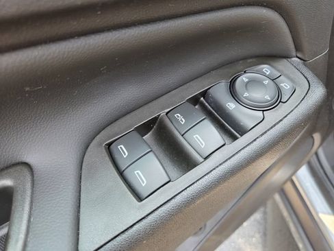 Certified 2024 Chevrolet Equinox LT w/ LPO, Floor Liner Package FWD image 20