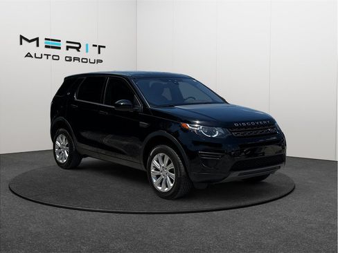 Used 2019 Land Rover Discovery Sport SE AWD/4WD image 1