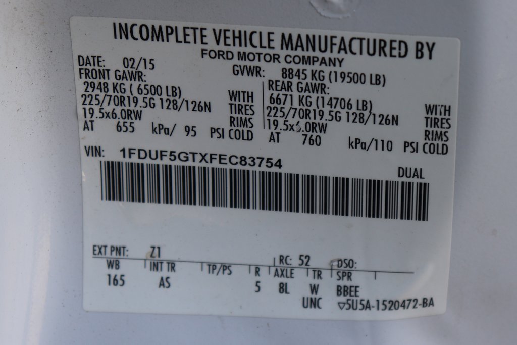 Used 2015 Ford F550 2WD Regular Cab Super Duty image 41