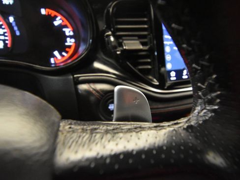 Used 2021 Dodge Durango R/T w/ Tow 'N Go Package AWD/4WD image 33