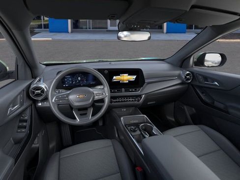 New 2026 Chevrolet Equinox LT w/ Convenience Package II image 15