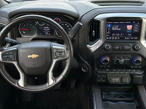 Used 2021 Chevrolet Silverado 2500 LTZ w/ LTZ Convenience Package image 14