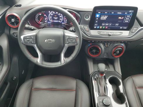 Used 2025 Chevrolet Blazer RS FWD image 18