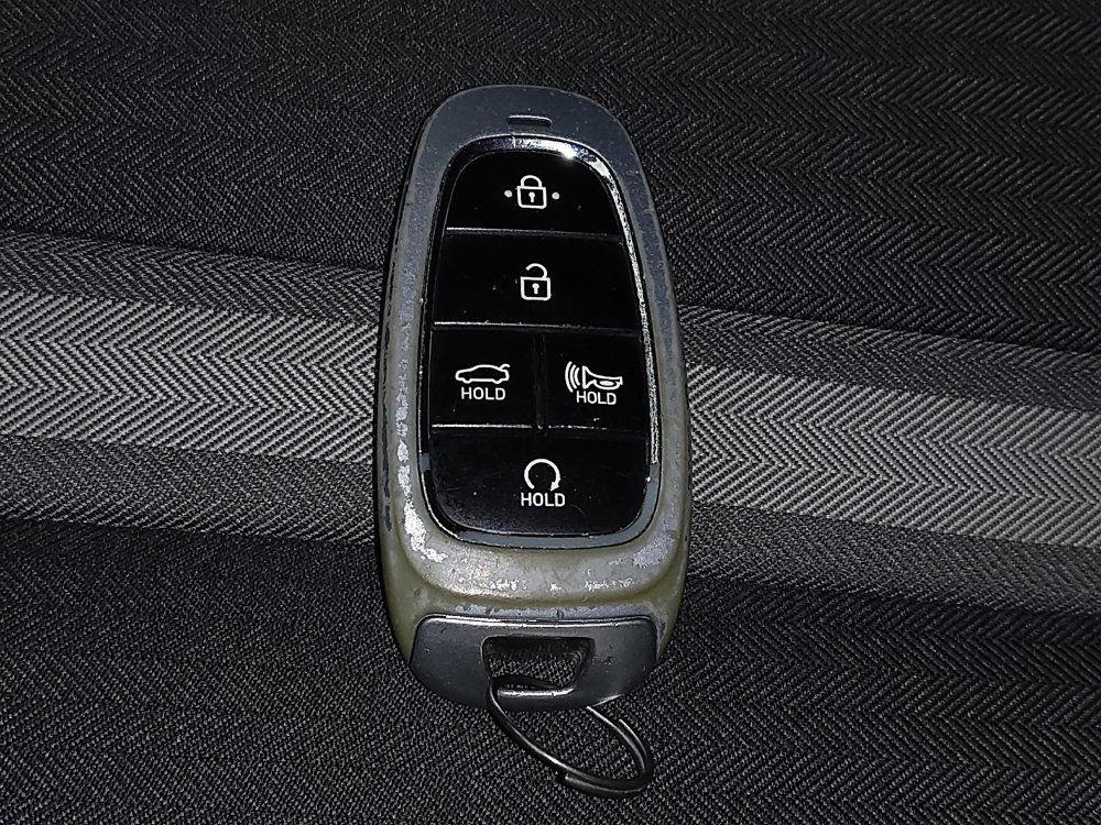 Used 2023 Hyundai Sonata Blue FWD image 32