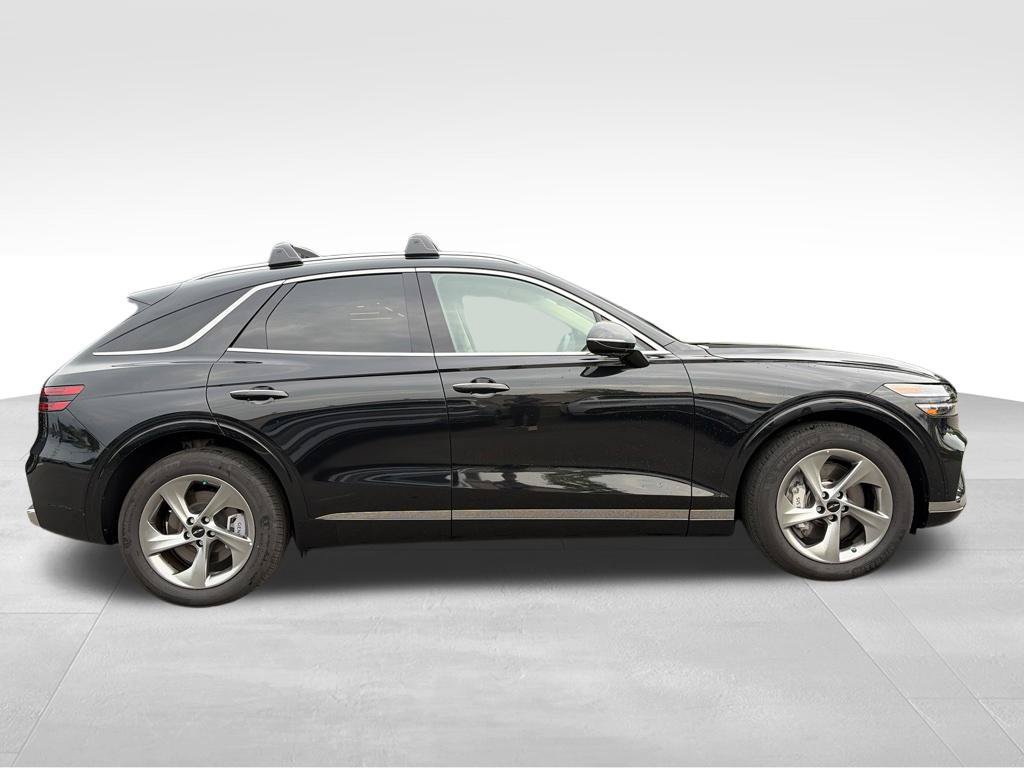Used 2026 Genesis GV70 2.5T Select AWD/4WD image 2