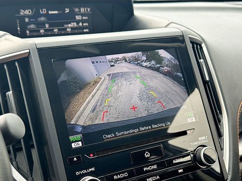 Used 2022 Subaru Crosstrek 2.5i Limited image 13