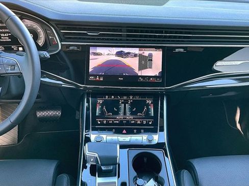 Used 2025 Audi Q7 3.0T Prestige w/ Prestige Package image 6