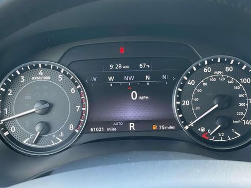 Used 2024 Nissan Armada SV AWD/4WD image 35