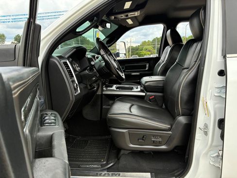 Used 2018 RAM 2500 Limited AWD/4WD image 11