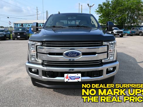 Used 2019 Ford F250 Lariat w/ Lariat Value Package AWD/4WD image 8