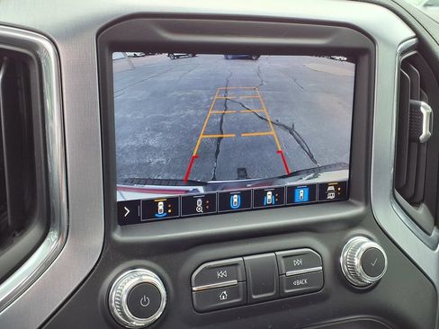 Used 2021 GMC Sierra 2500 SLT w/ SLT Premium Package RWD image 9