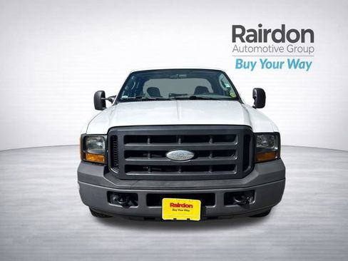 Used 2007 Ford F250 XL RWD image 2