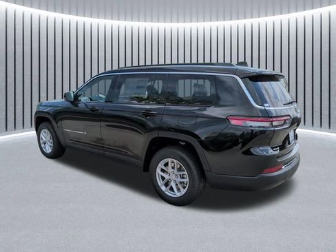 New 2026 Jeep Grand Cherokee L Laredo AWD/4WD image 12