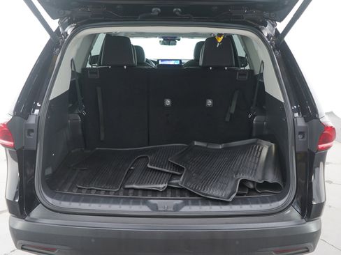 Used 2025 Toyota Grand Highlander AWD image 17